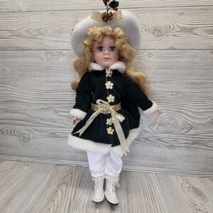 A Connoisseur‎ Collection Porcelain Doll Seymour Mann Nell 16 in Collectable